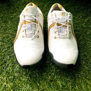 Women’s FootJoy LoPro Collection 6M Golf Shoes